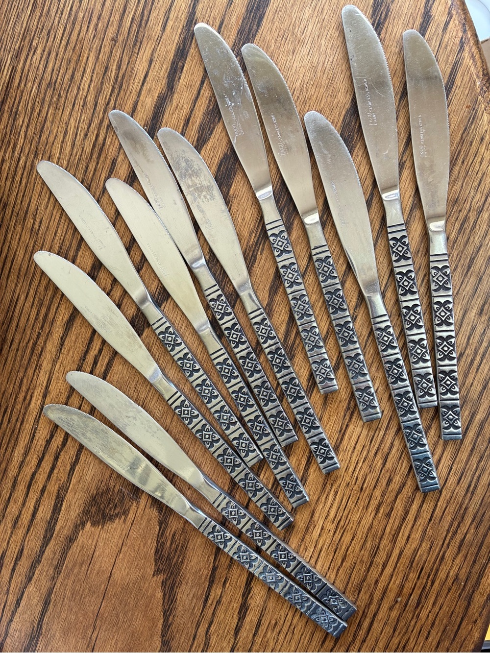 Vintage EKCO Eterna "MONTALO" Korea Stainless Steel Dinner Knives lot of 12